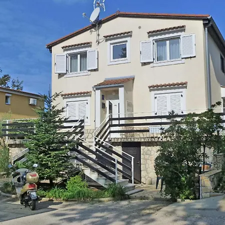 Sunny 1 Njivice