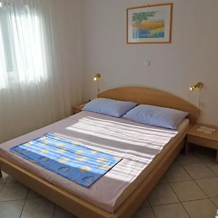 Sunny 1 * Njivice
